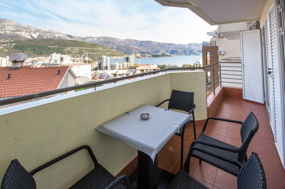 Photo of Patio Balcony in Babin do
