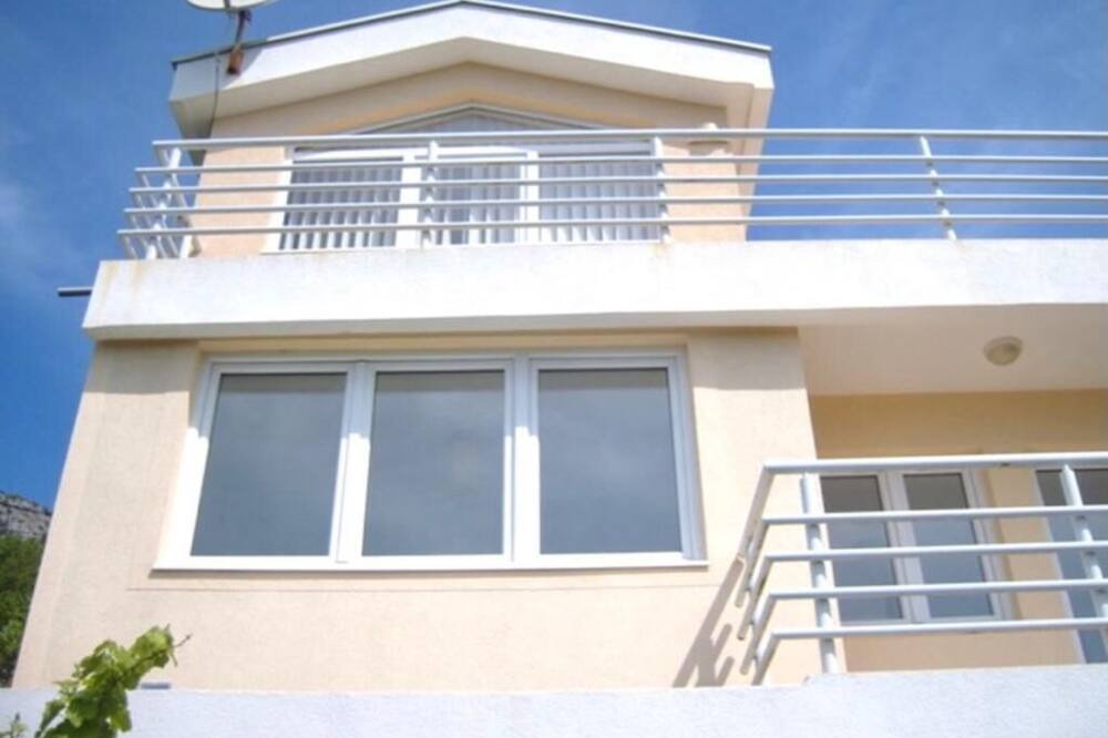 Photo of Outdoor in Sutomore