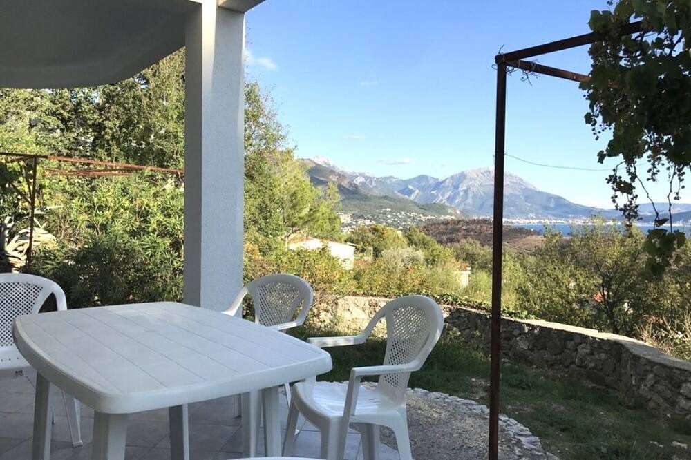 Photo of Patio Balcony in Sutomore