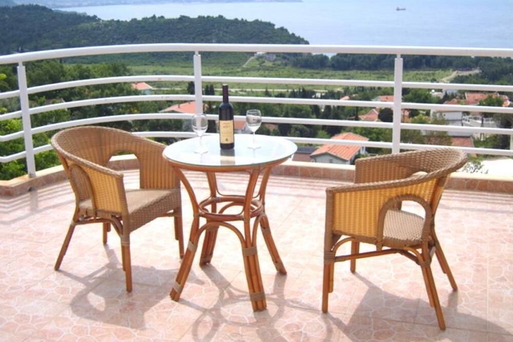 Photo of Patio Balcony in Seoca
