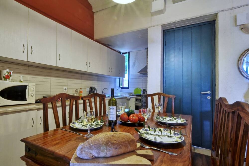 Photo of Kitchen in Barbati
