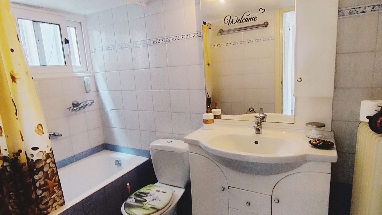 Photo of Bathroom in Athens