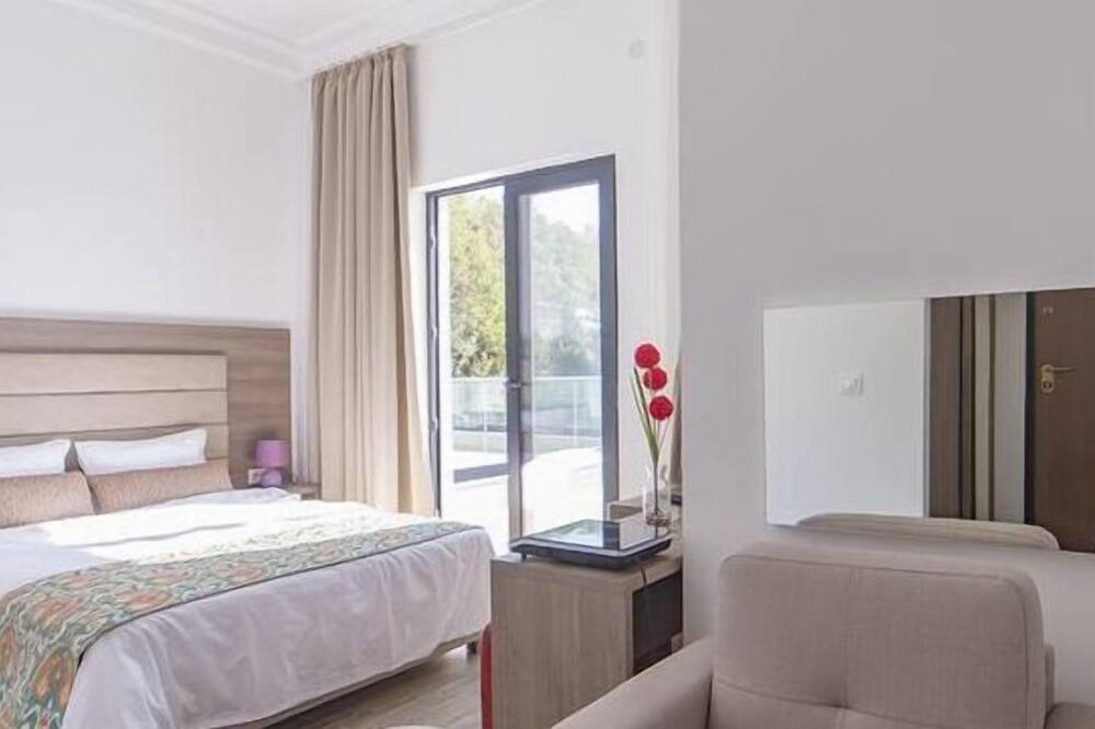 Photo of Livingroom in Sutomore