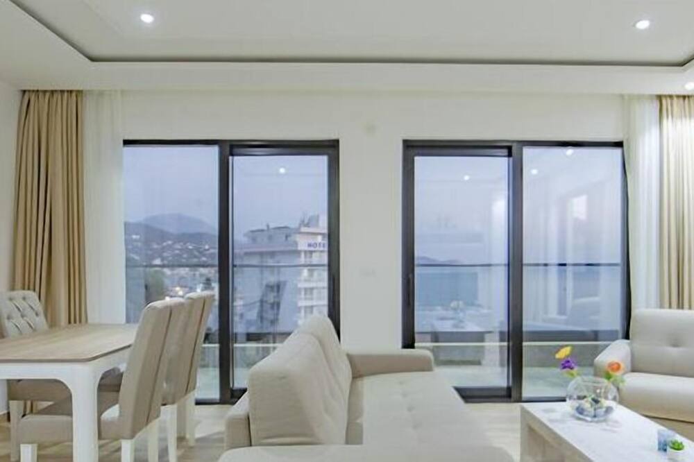 Photo of Livingroom in Sutomore
