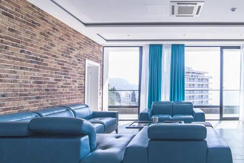 Photo of Livingroom in Sutomore