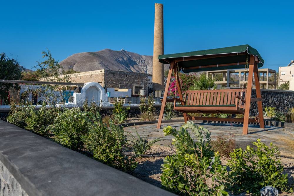Photo of Outdoor in Kamari