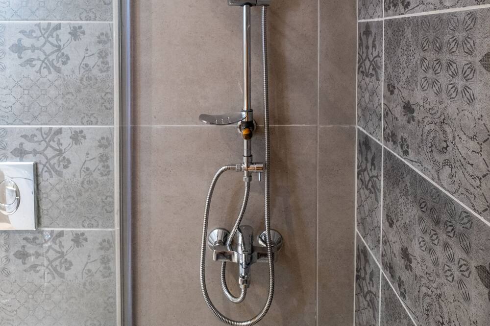 Photo of Bathroom in Kamari