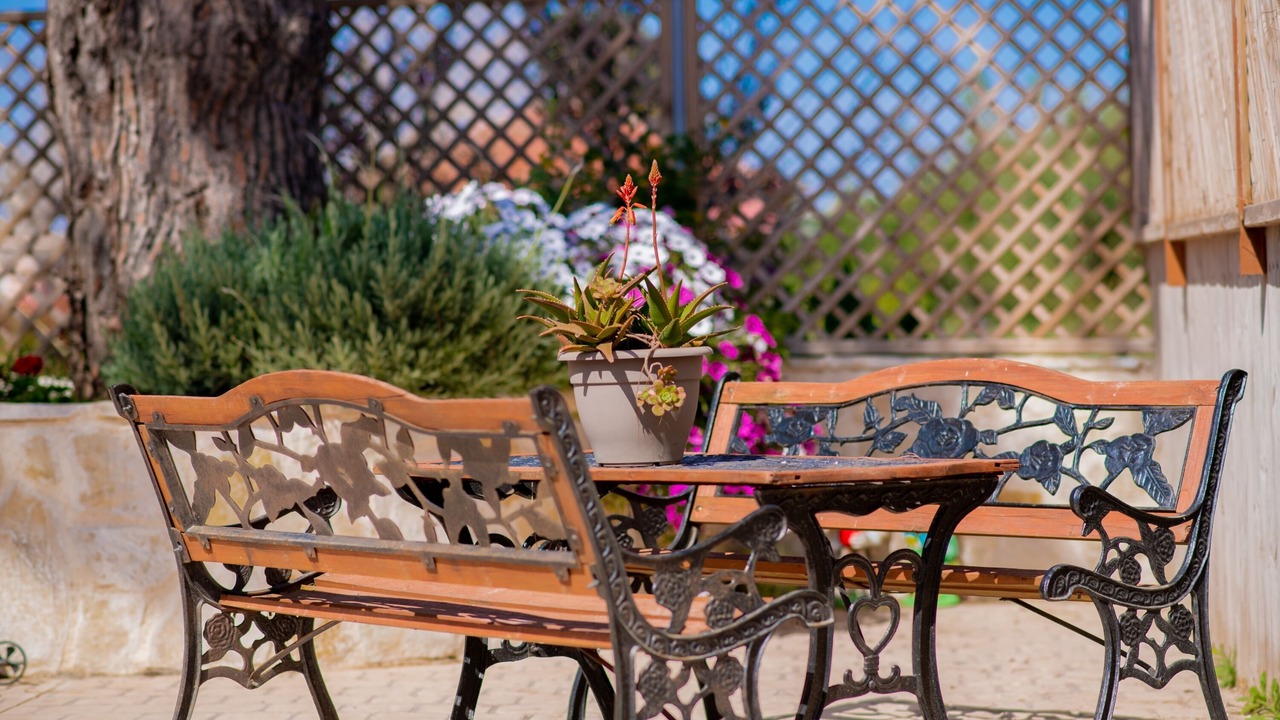 Photo of Outdoor in Neromilos