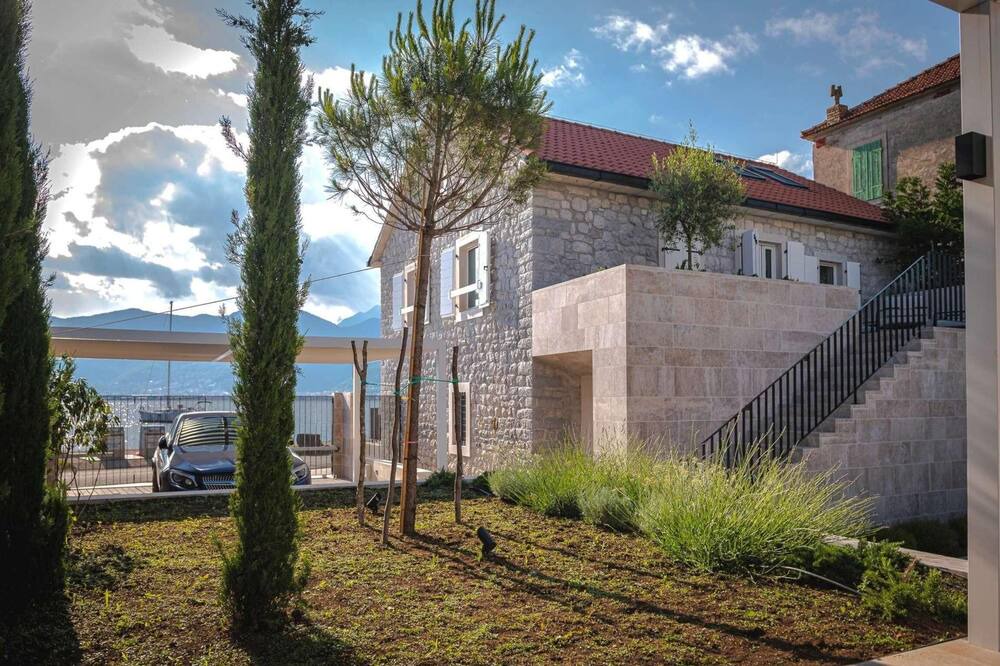 Photo of Outdoor in Tomicici