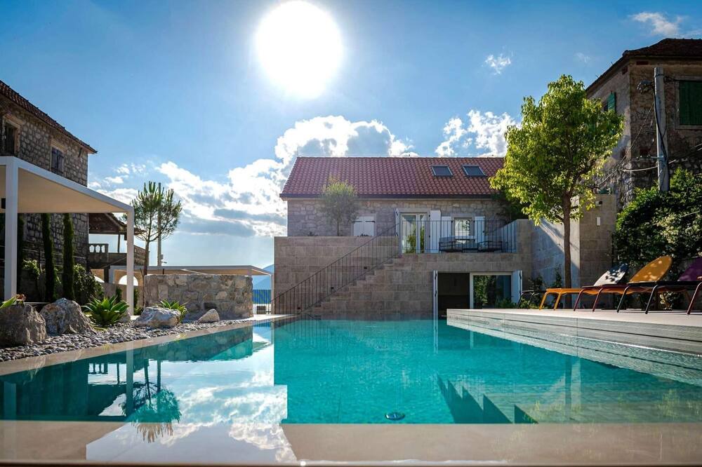 Photo of Outdoor in Tomicici