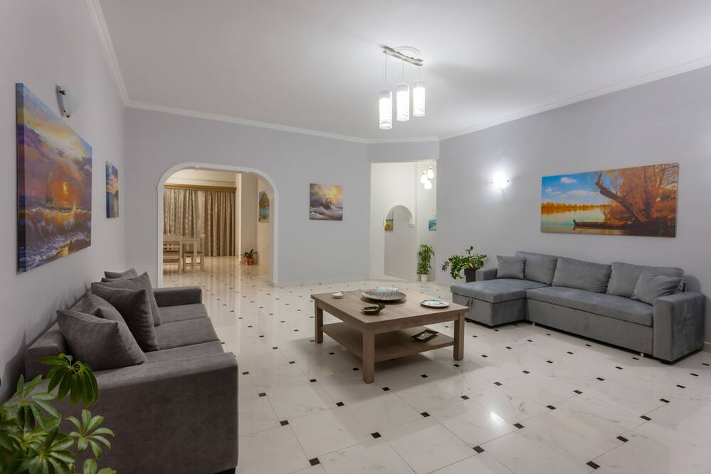Photo of Livingroom in Kalpaki
