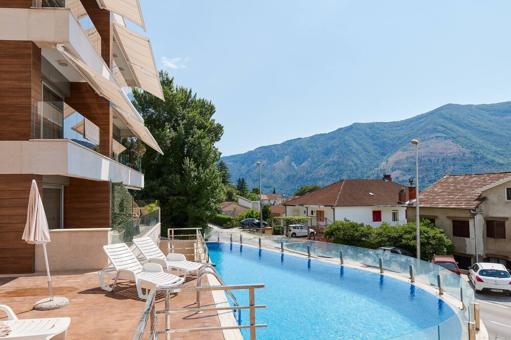 Photo of Outdoor in Dobrota