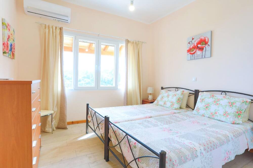 Photo of Bedroom in Gimari