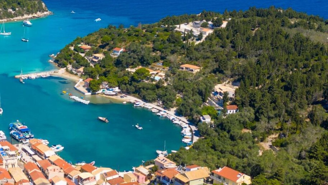 Photo of Others in Lakka