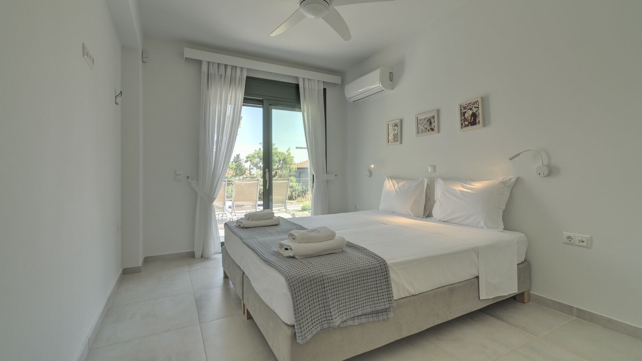 Photo of Bedroom in Plomari