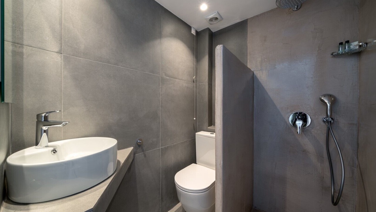 Photo of Bathroom in Grikos