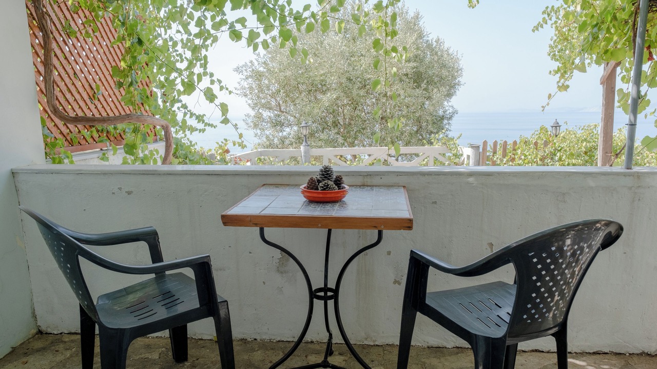 Photo of Patio Balcony in Ormos Koumeikon