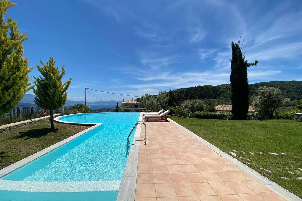 Photo of Outdoor in Spanokhorion