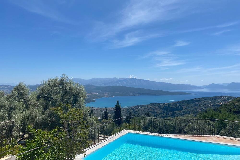 Photo of Outdoor in Spanokhorion
