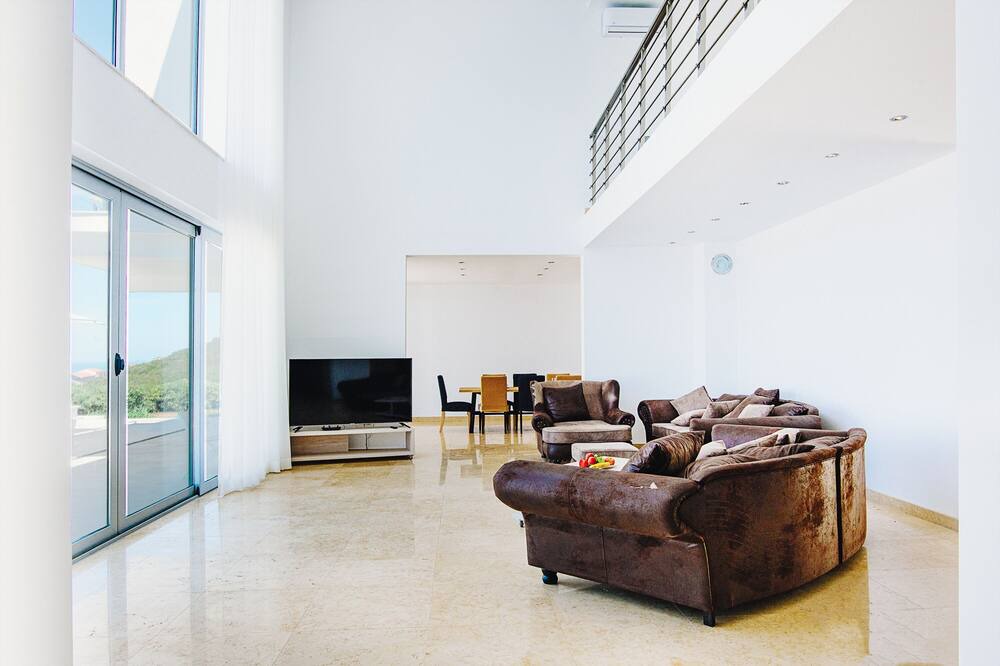 Photo of Livingroom in Krimovica