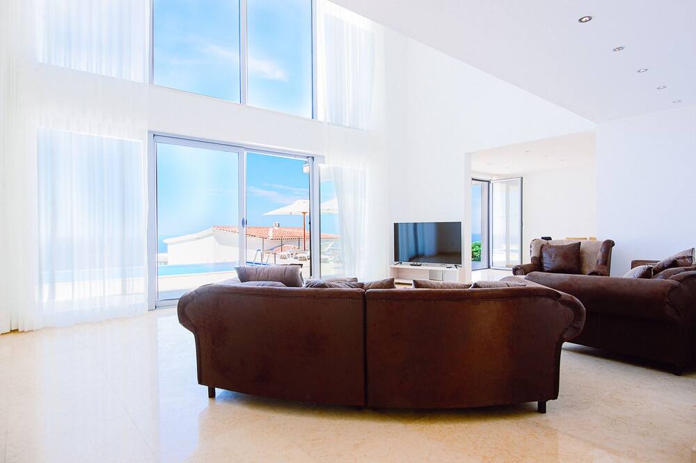 Photo of Livingroom in Krimovica