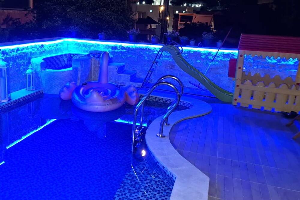 Photo of Outdoor in Bar