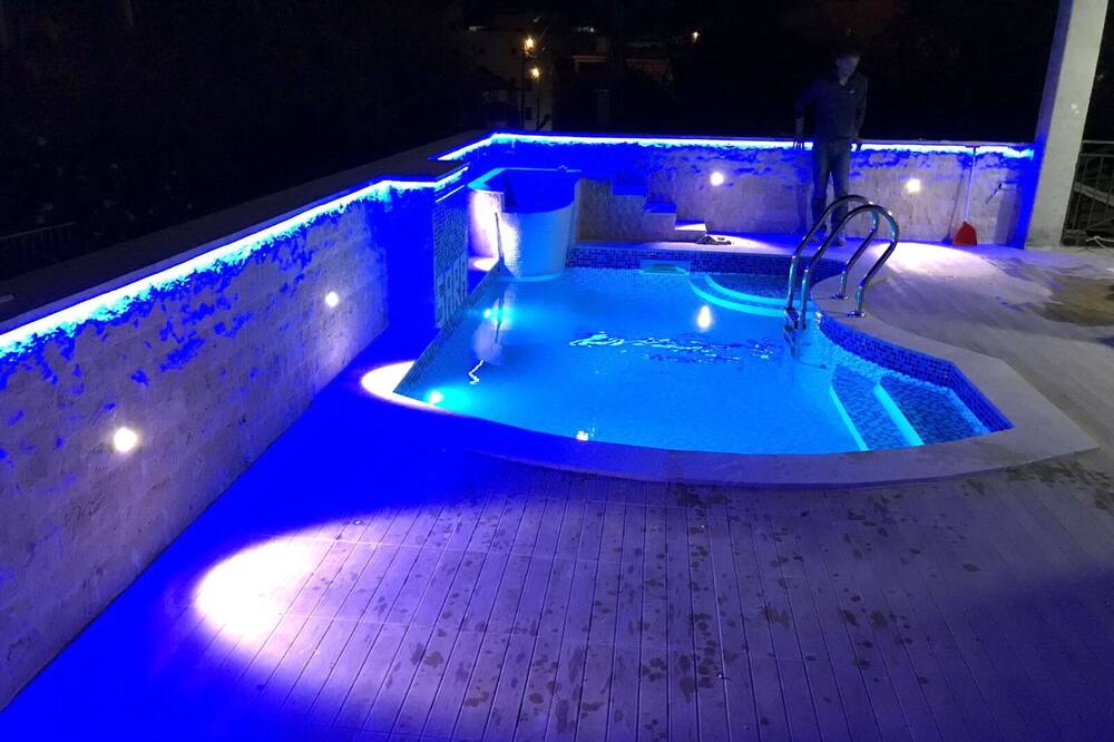 Photo of Outdoor in Bar