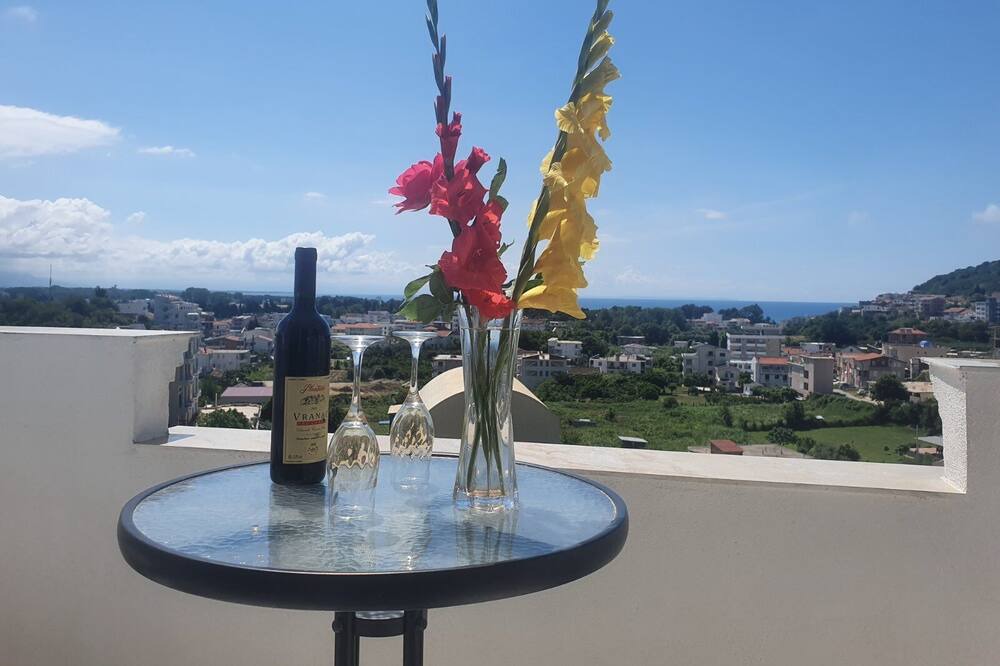 Photo of Patio Balcony in Gjerana