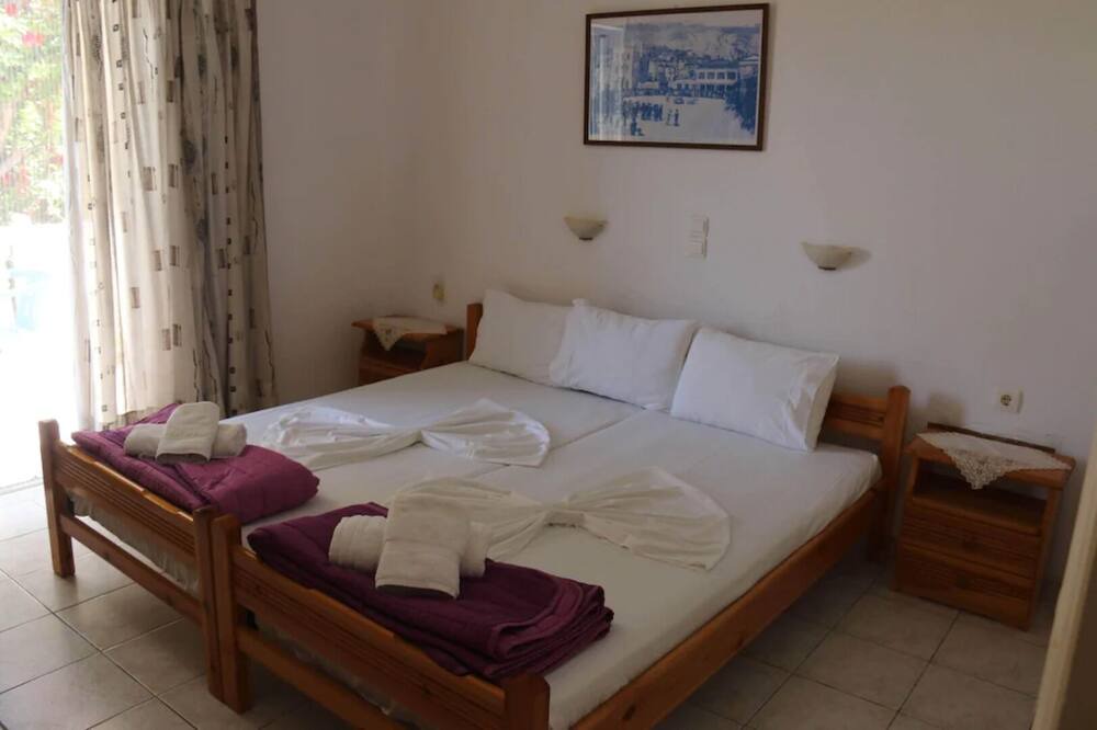 Photo of Bedroom in Drosia