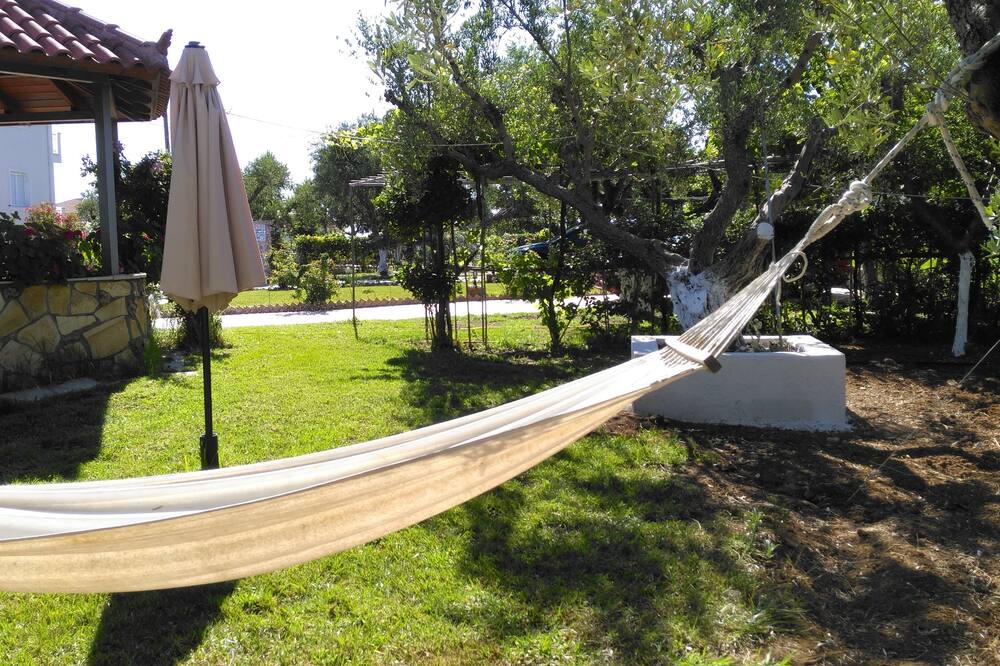 Photo of Outdoor in Neromilos