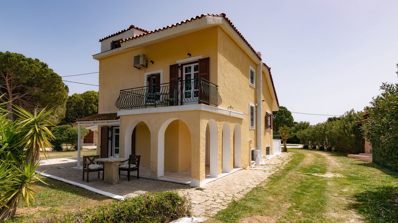 Photo of Outdoor in Vasilikos