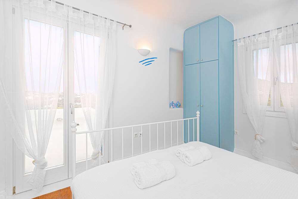Photo of Bedroom in Ano Mera