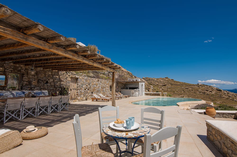 Photo of Patio Balcony in Ano Mera