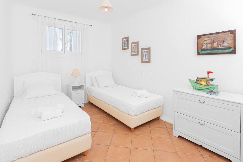 Photo of Bedroom in Ano Mera