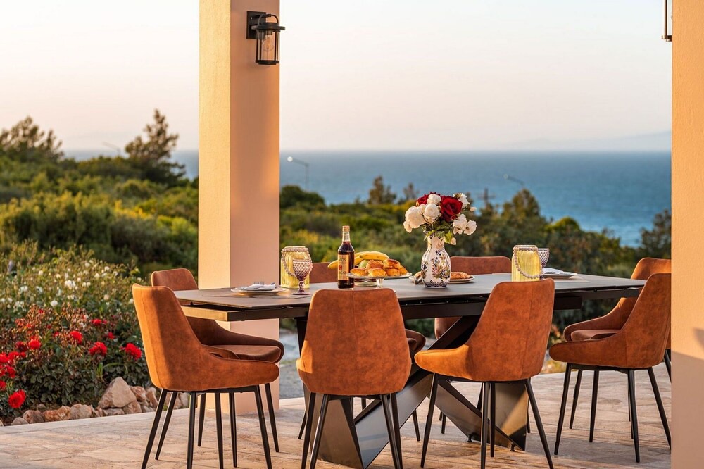 Photo of Outdoor in Samos Town