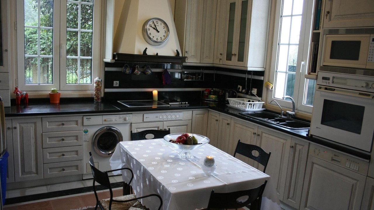 Photo of Kitchen in Perama