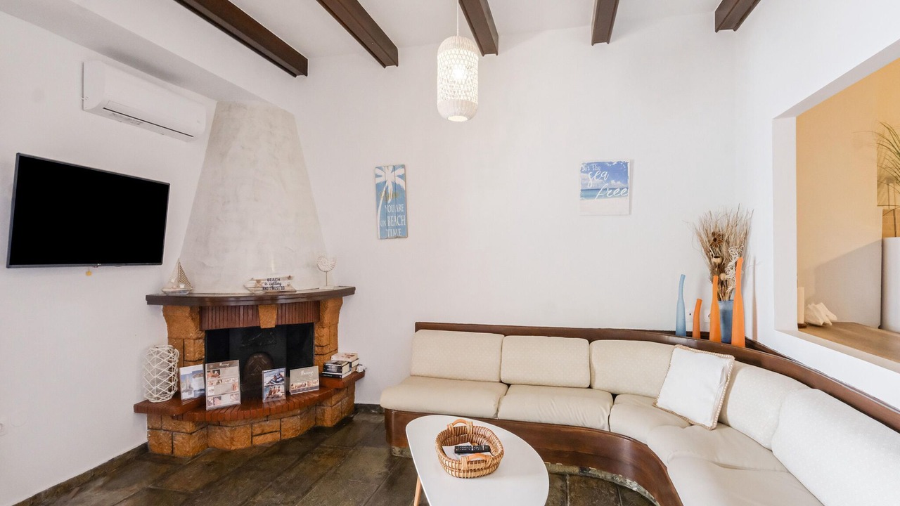 Photo of Livingroom in Haraki