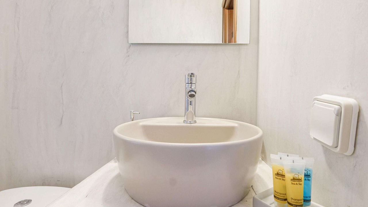 Photo of Bathroom in Haraki