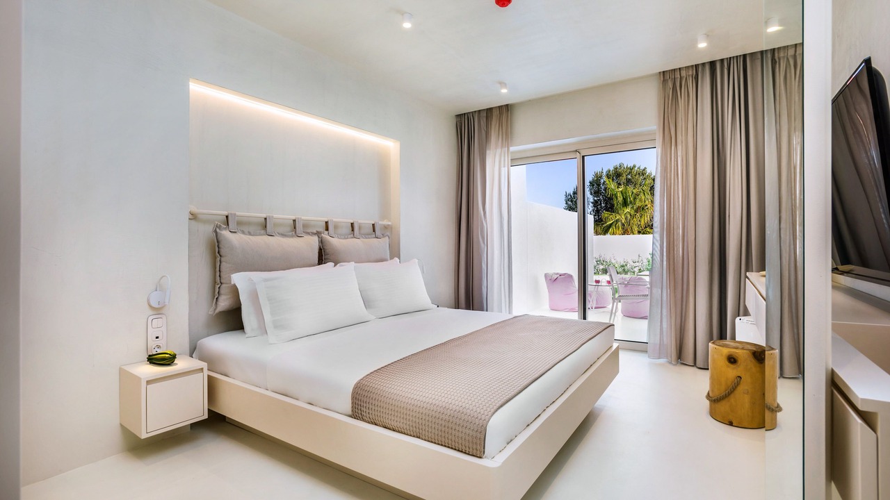 Photo of Bedroom in Skala Fourkas
