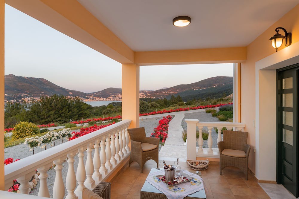 Photo of Patio Balcony in Samos Town