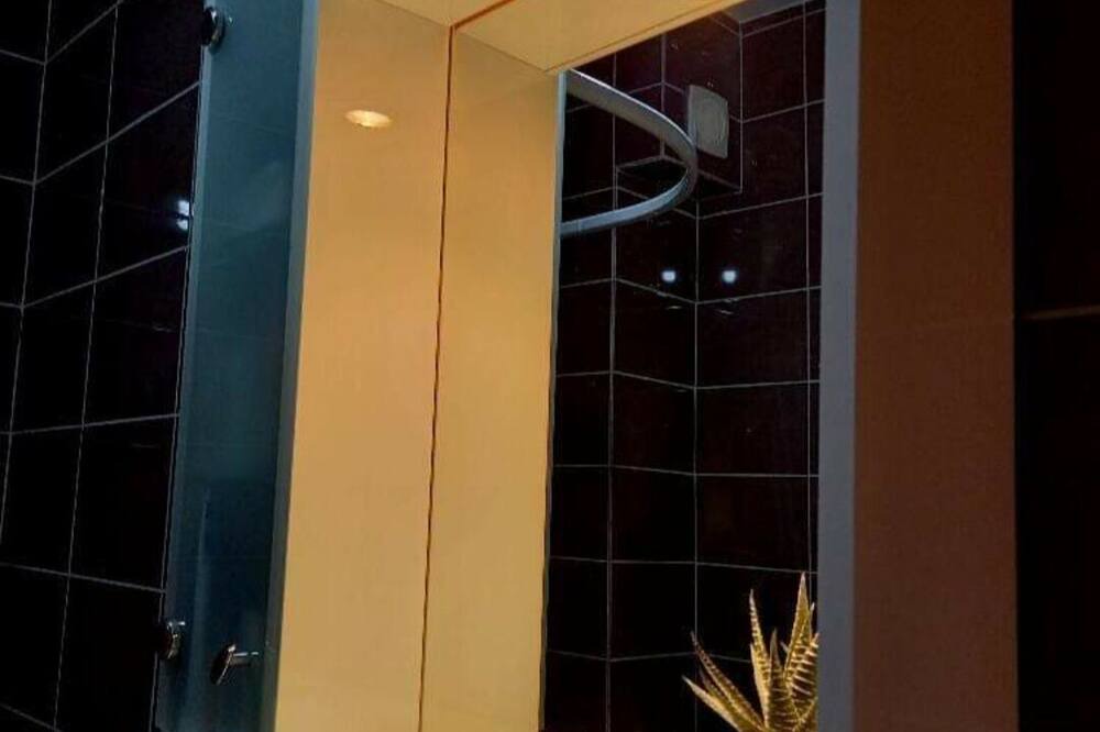 Photo of Bathroom in Seoca