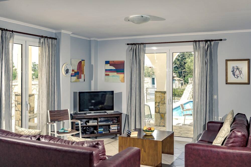 Photo of Livingroom in Agrilia