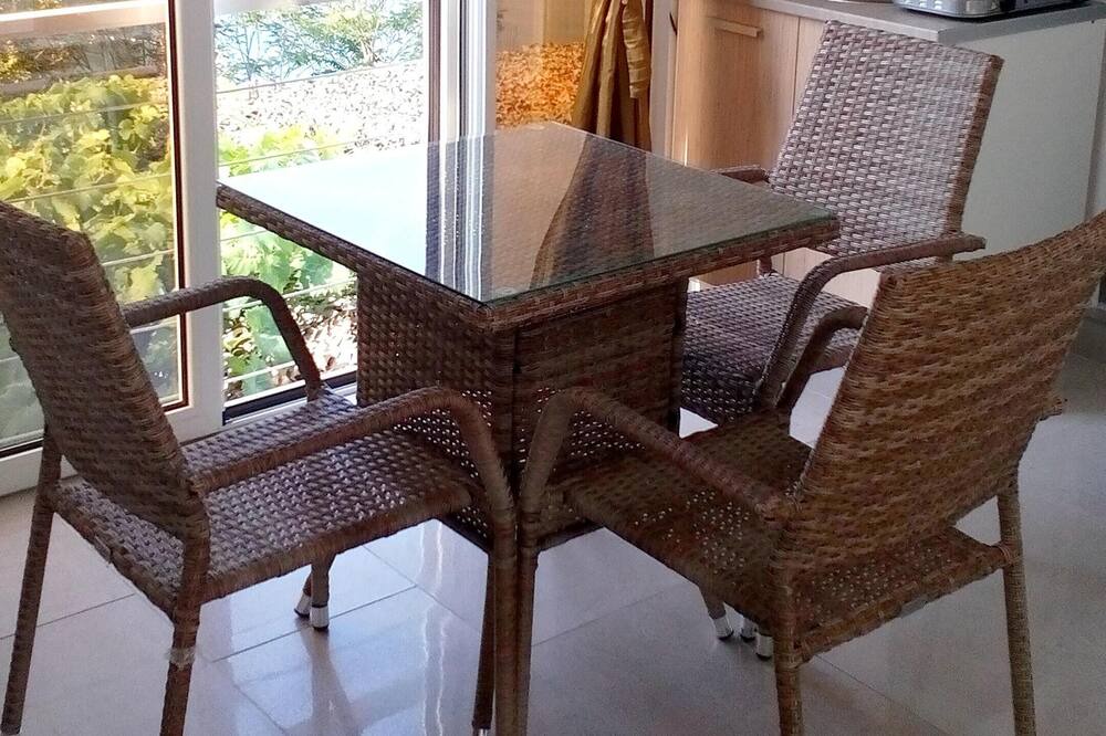 Photo of Livingroom in Rana