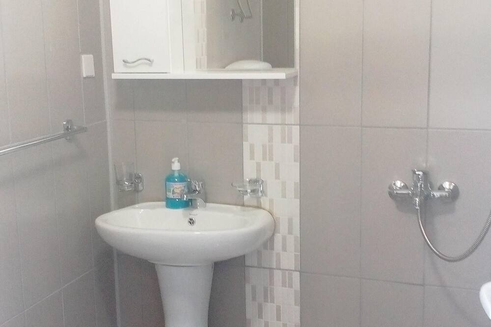 Photo of Bathroom in Rana