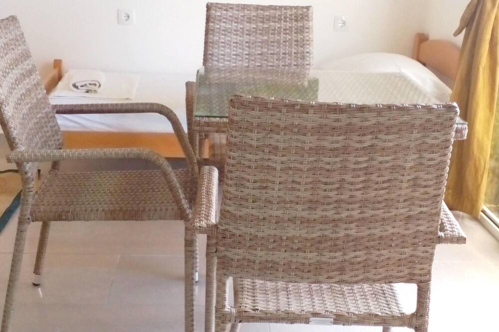 Photo of Livingroom in Rana