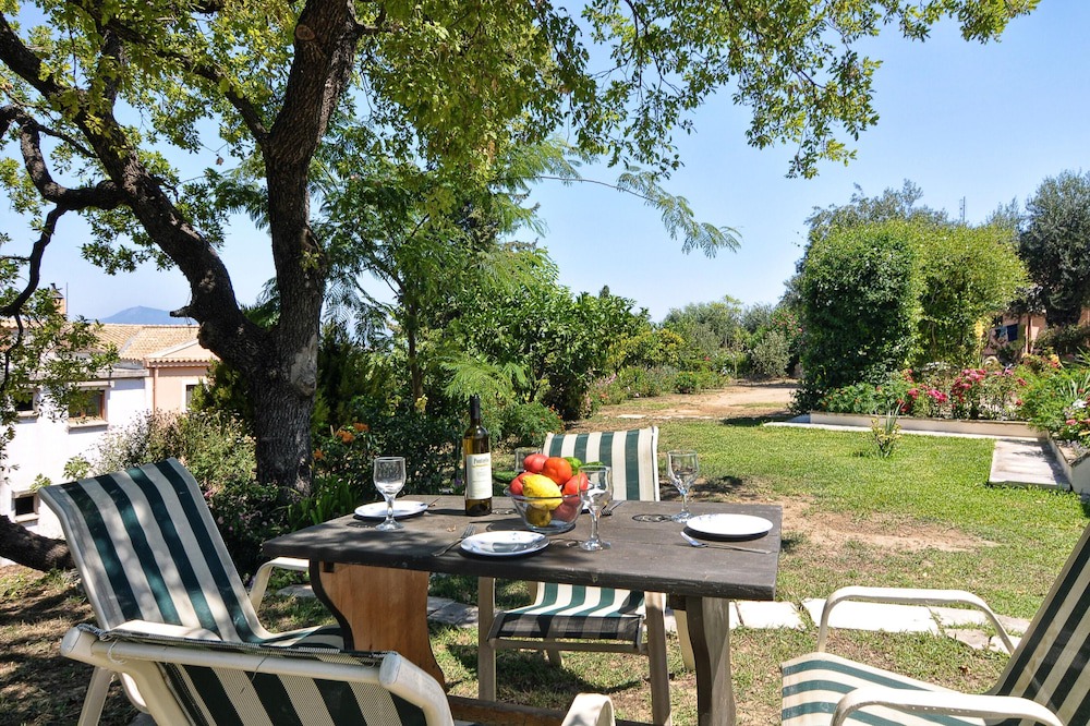 Photo of Patio Balcony in Perama