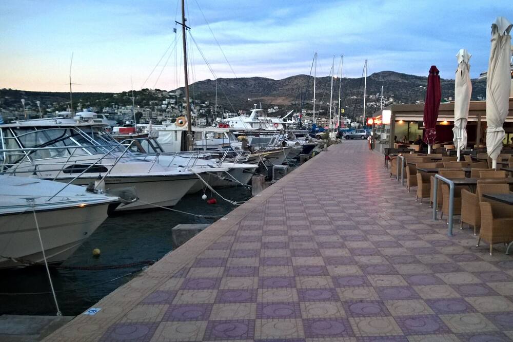 Photo of Others in Porto Rafti