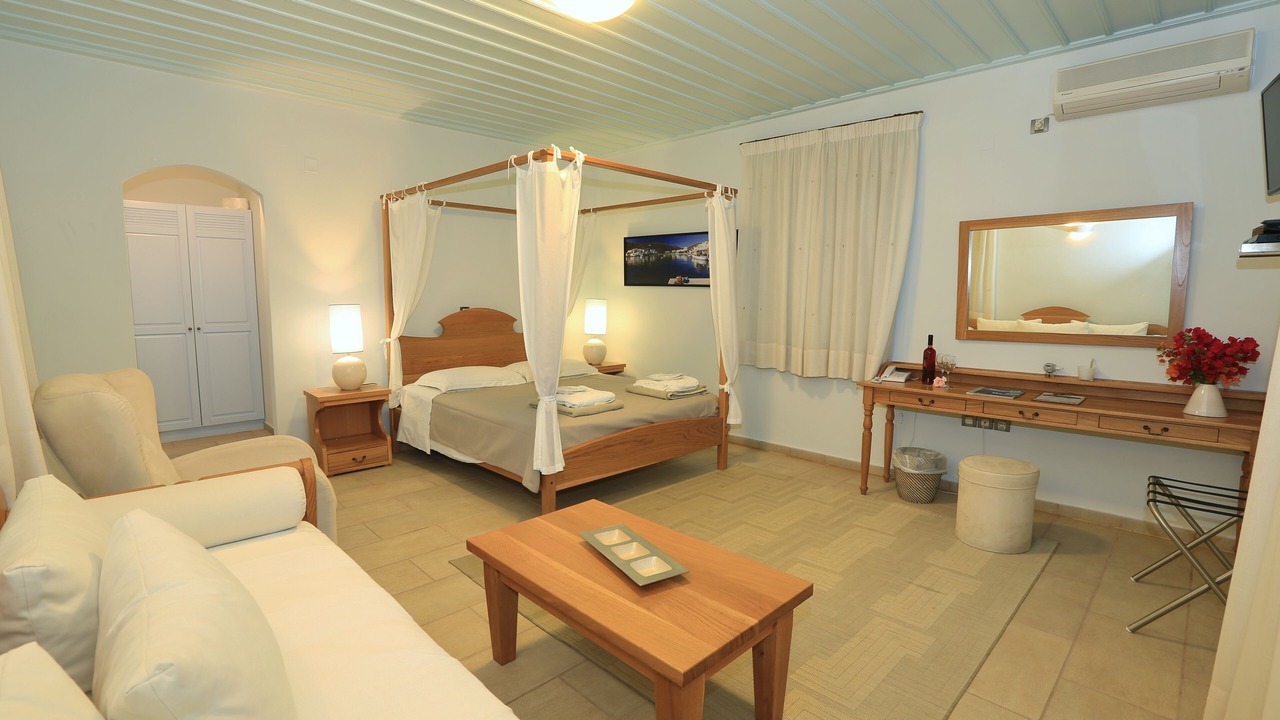 Photo of Bedroom in Sifnos