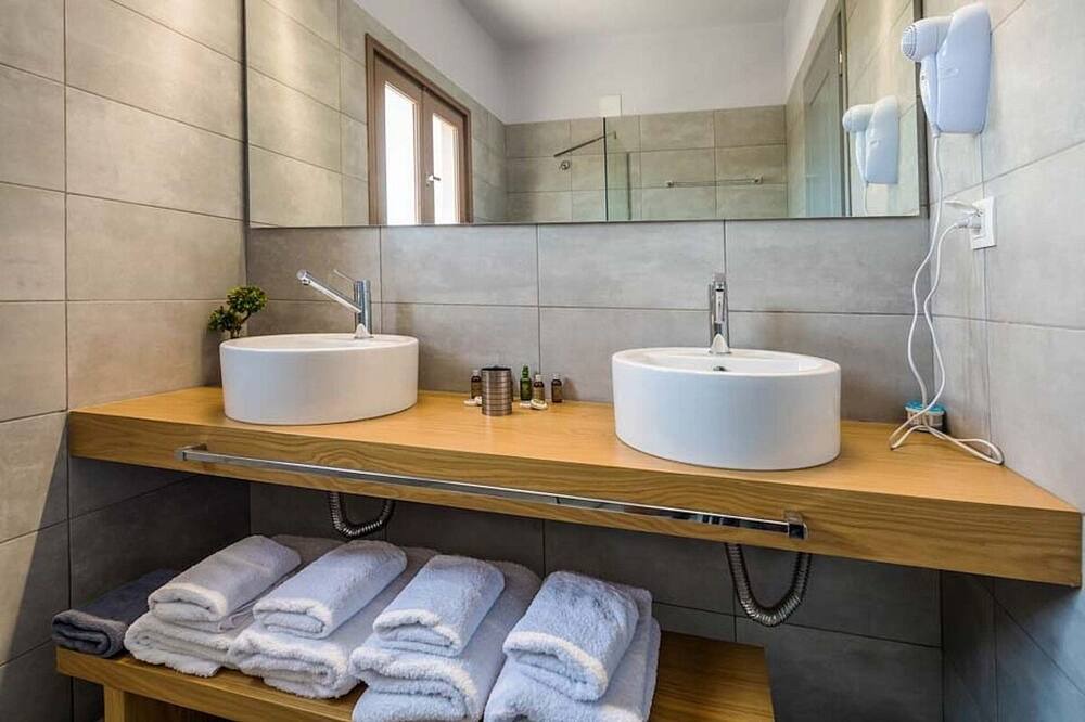 Photo of Bathroom in Kalpaki