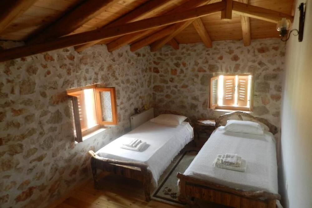 Photo of Bedroom in Elation
